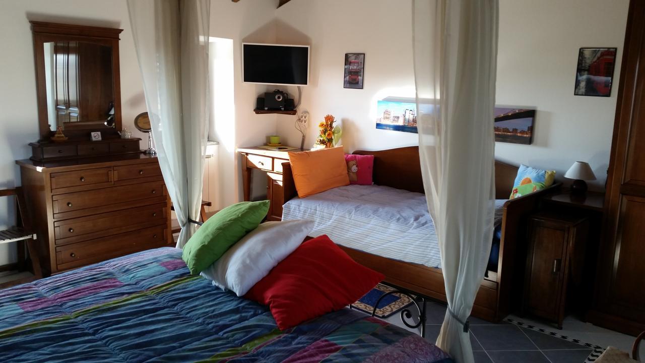 Bed and Breakfast Cascina Rosa Camilla Carpeneto Екстер'єр фото